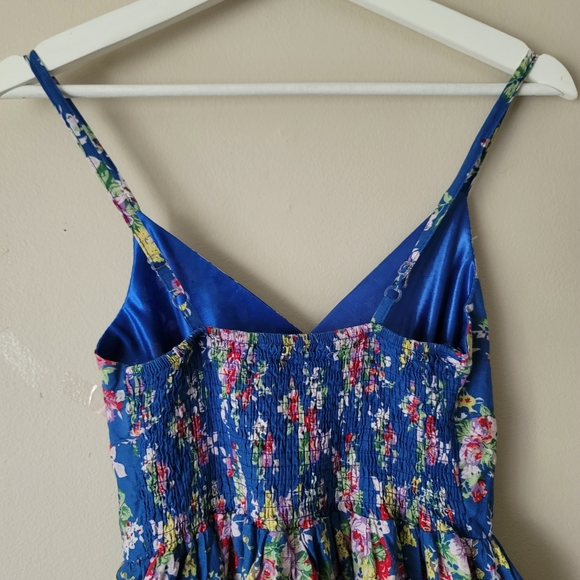 Vintage Summer Floral Embroidered Dress Size up to Medium - Picture 7 of 10